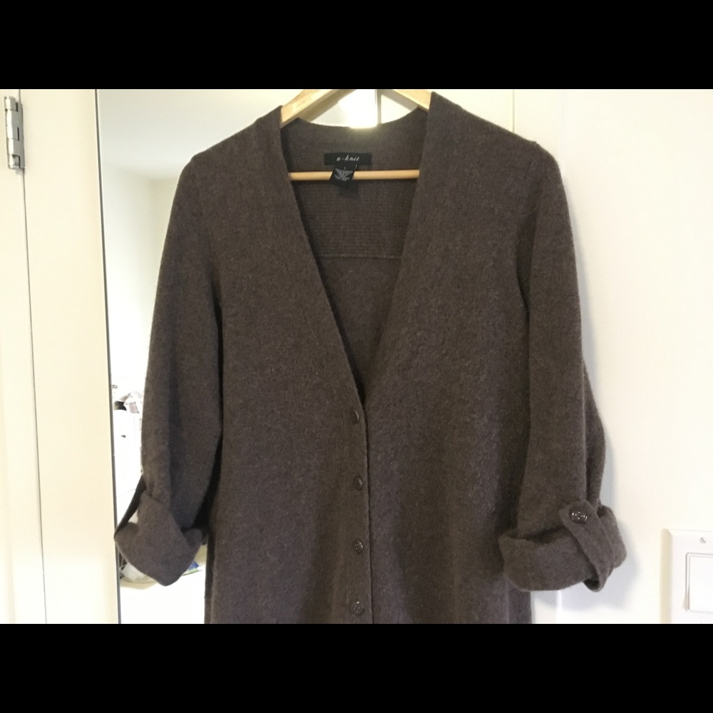 U-knit brand super soft 100% cashmere cardigan.